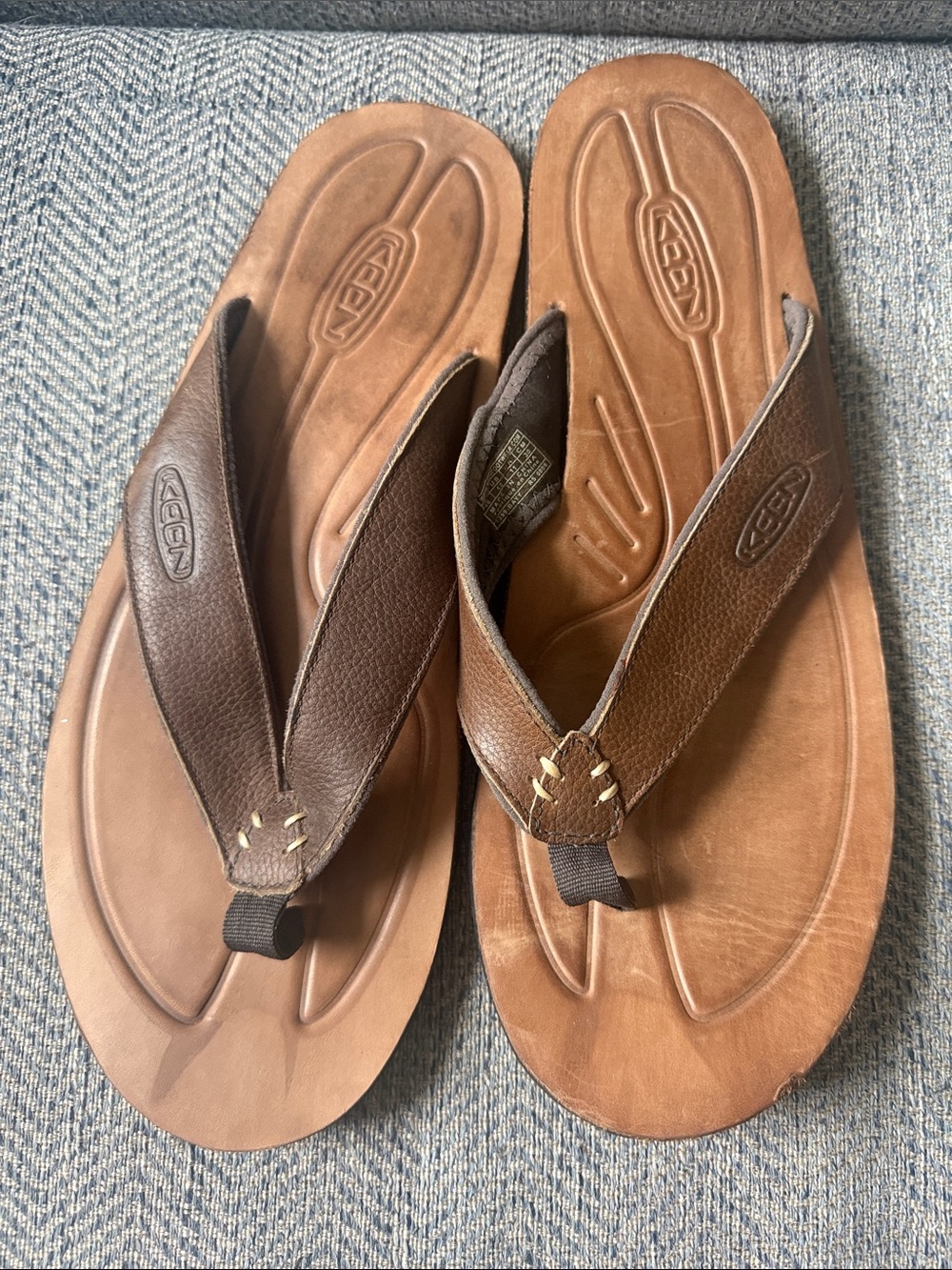 Keen Men’s Brown Leather Slip On Flip Flops Size: 12